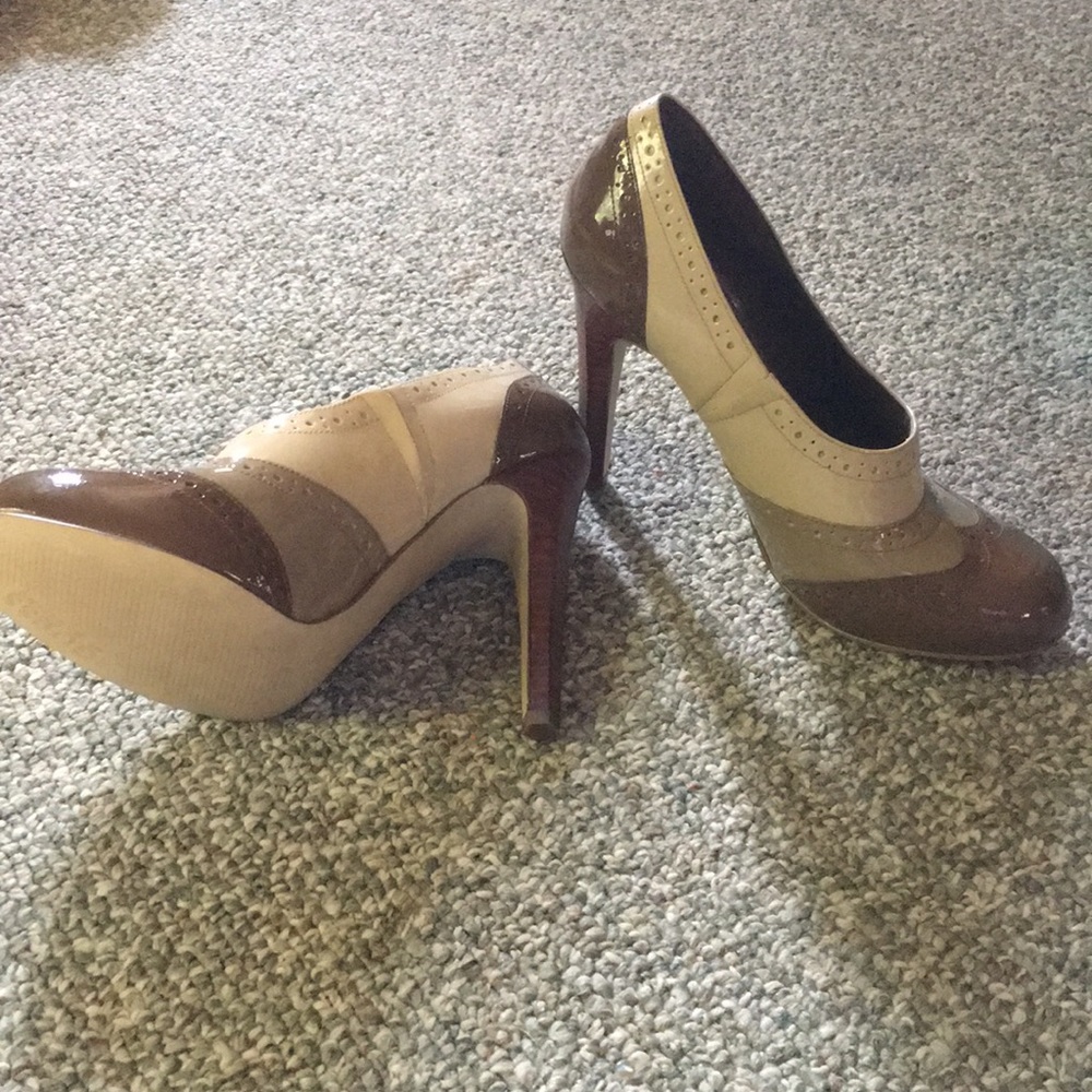 Guess by Marciano size 7 high heels